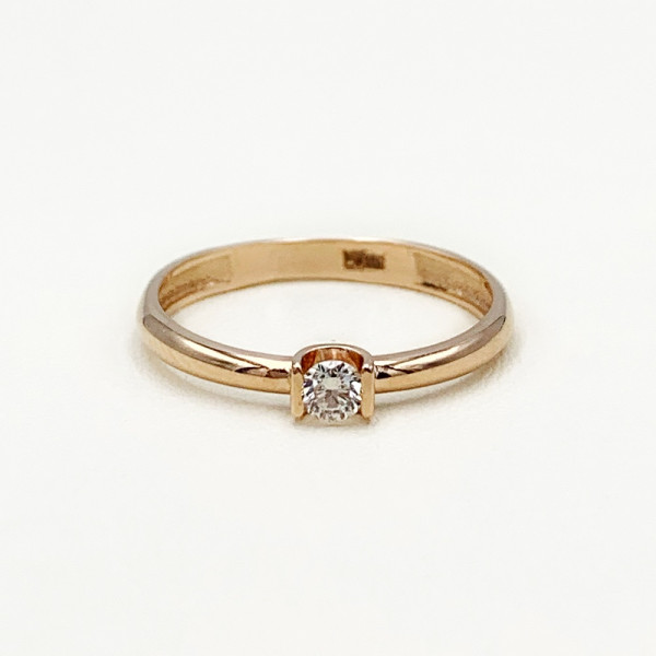 Кольцо из золота с коричневым бриллиантом