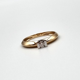 Кольцо из золота с белым бриллиантом 01-19334827