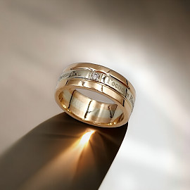 Обручальное кольцо из золота красного с белым цвета с желтым бриллиантом 01-200068428
