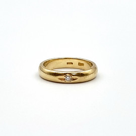 Золотое обручальное кольцо в желтом цвете с белым бриллиантом 01-19304956