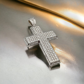 Крестик из белого золота с белыми бриллиантами 01-200055357