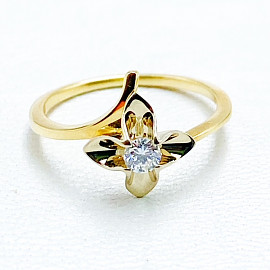 Золотое кольцо в желтом с белым цвете с белым бриллиантом 01-200099384