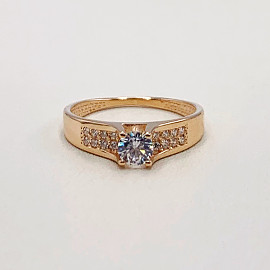 Золотое кольцо красного цвета с цирконом 01-19313091